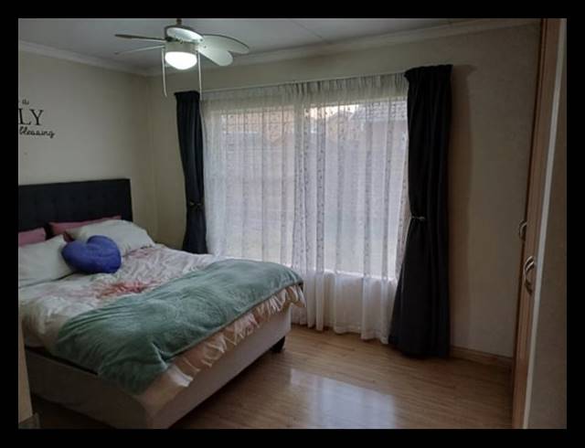2 BEDROOM TOWNHOUSE TO LET IN BRENTWOOD PARK AH